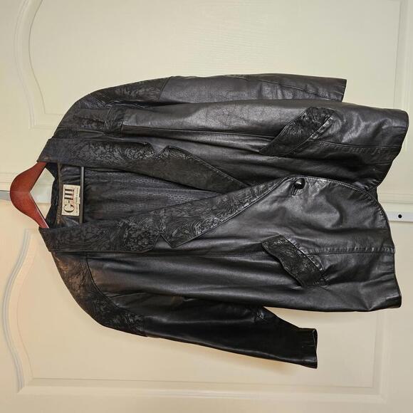 Jackets & Blazers - G-III Stylish Black Leather Blazer Jacket for Women Vintage 1980s